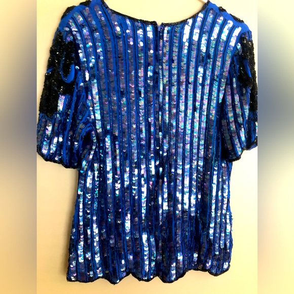 Vintage ROYAL FEELINGS Blue & Black Sequin SS Cocktail Evening Blouse Top Silk M - Picture 2 of 2